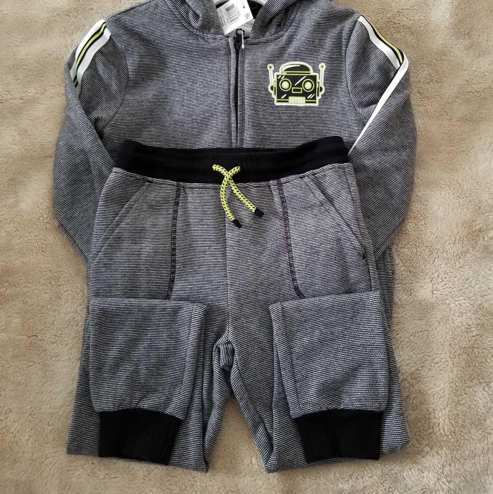 EPIC THREADS  2 PIECE OUTFIT